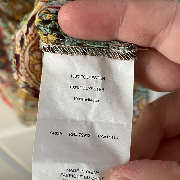 EUC Jessica Simpson Maternity Sheer Top - Picture 5 of 5